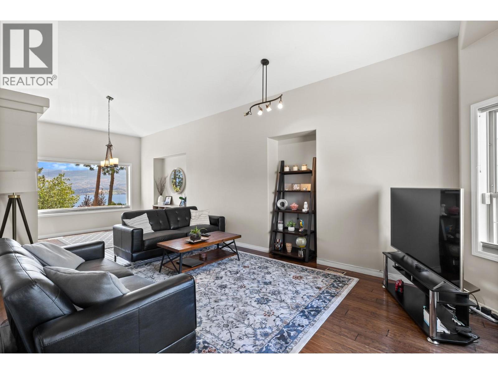 3491 Ridge Boulevard West Kelowna Photo 5