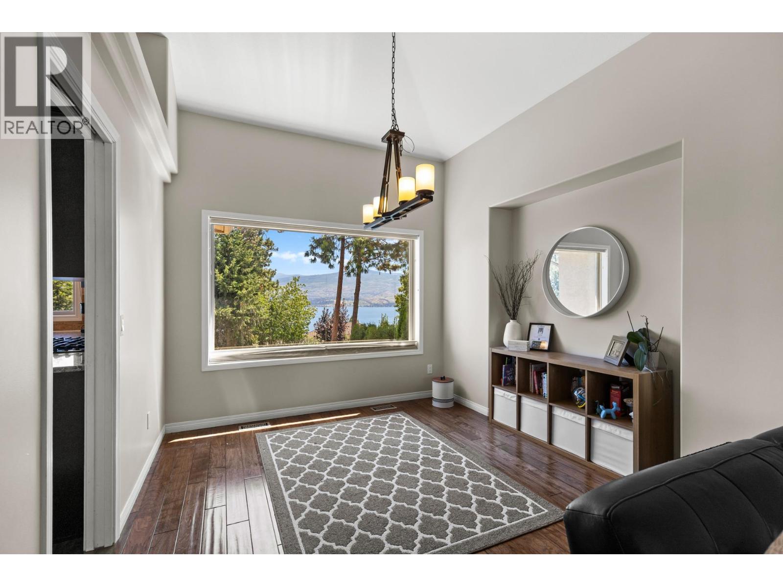 3491 Ridge Boulevard West Kelowna Photo 8