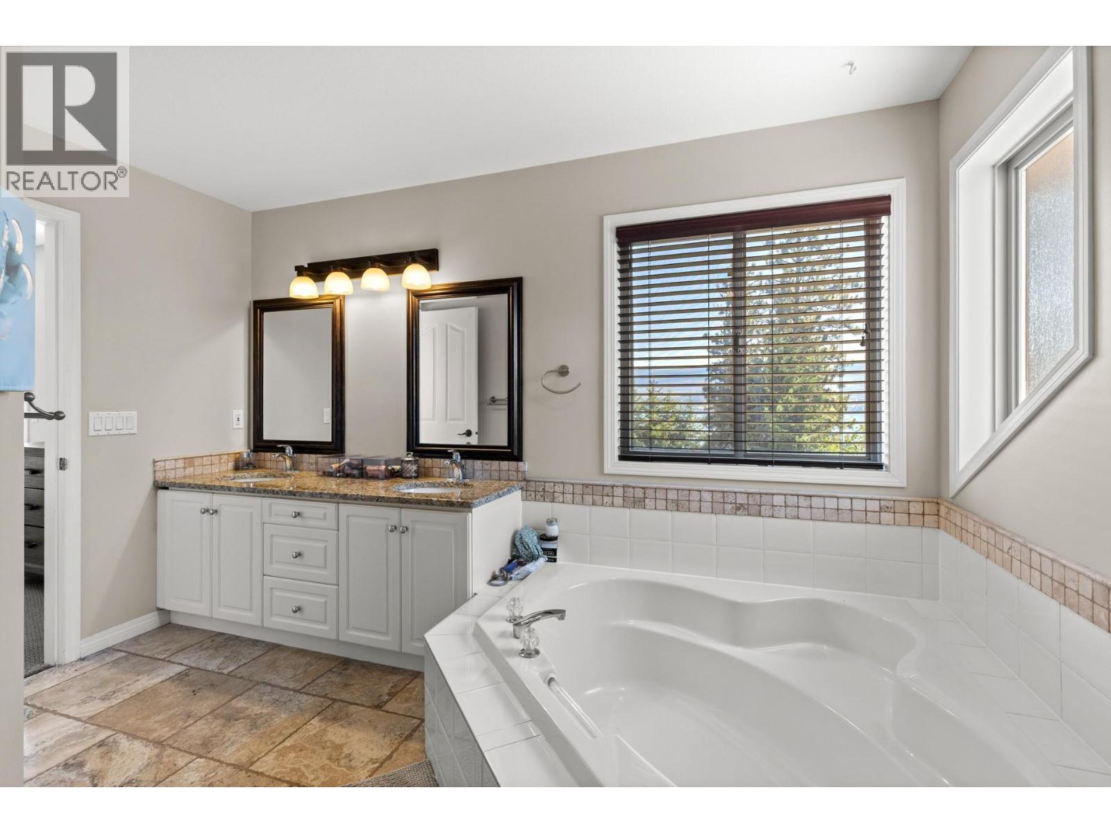 3491 Ridge Boulevard West Kelowna Photo 33