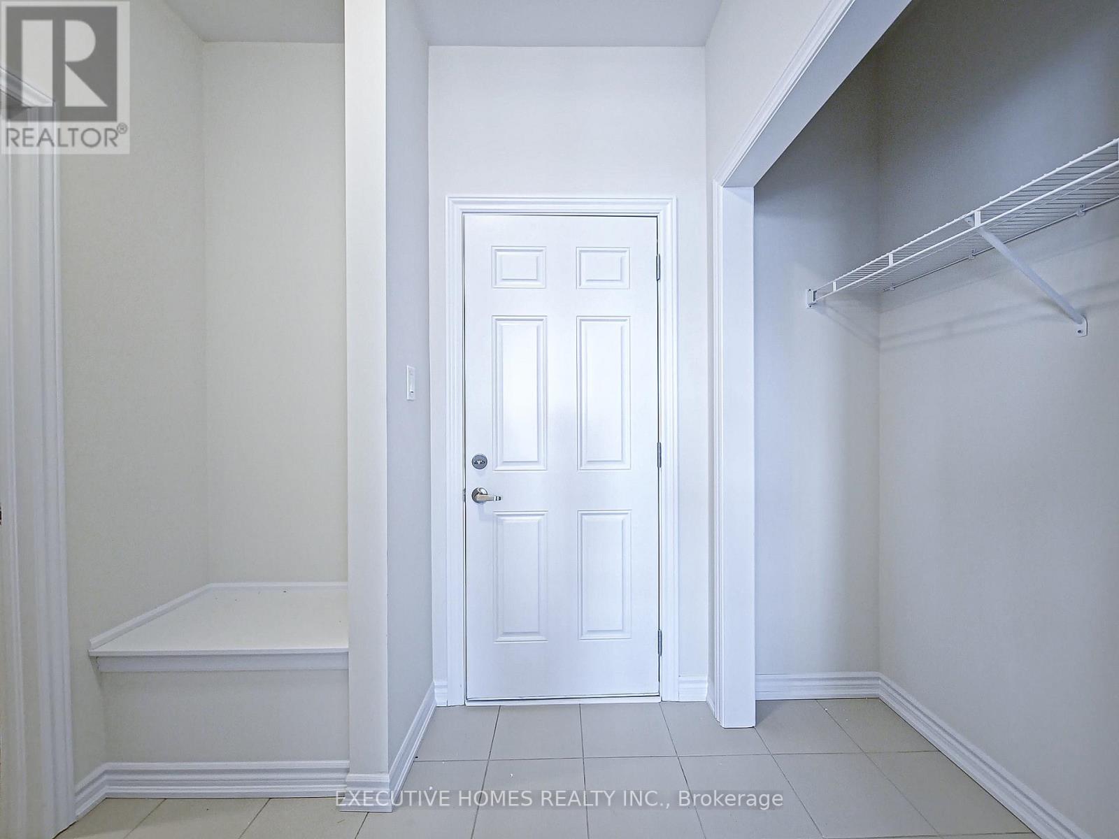 110 Explorer Way, Thorold, Ontario  L2V 0K3 - Photo 28 - X12332659