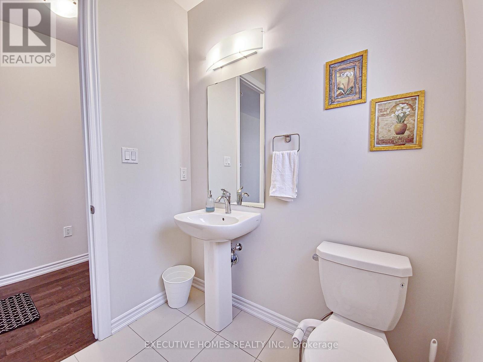 110 Explorer Way, Thorold, Ontario  L2V 0K3 - Photo 33 - X12332659