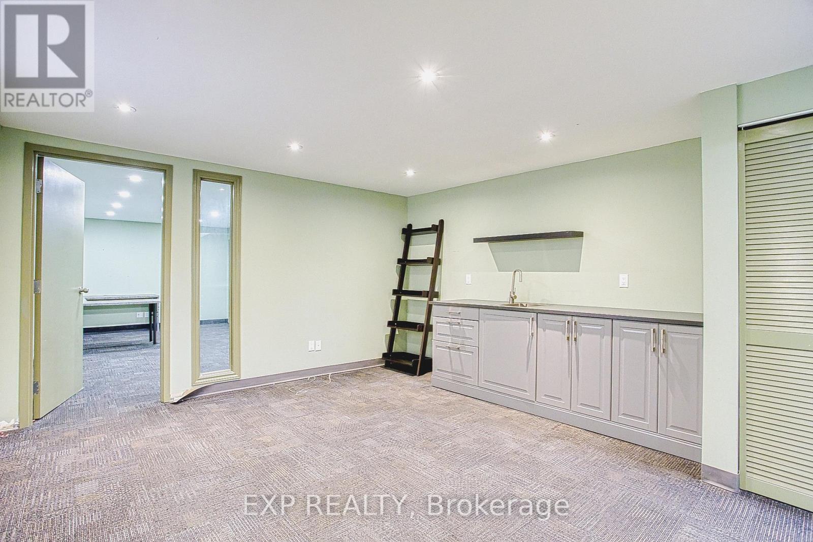 5 - 31 Bigwin Road, Hamilton, Ontario  L8W 3R3 - Photo 19 - X12332807