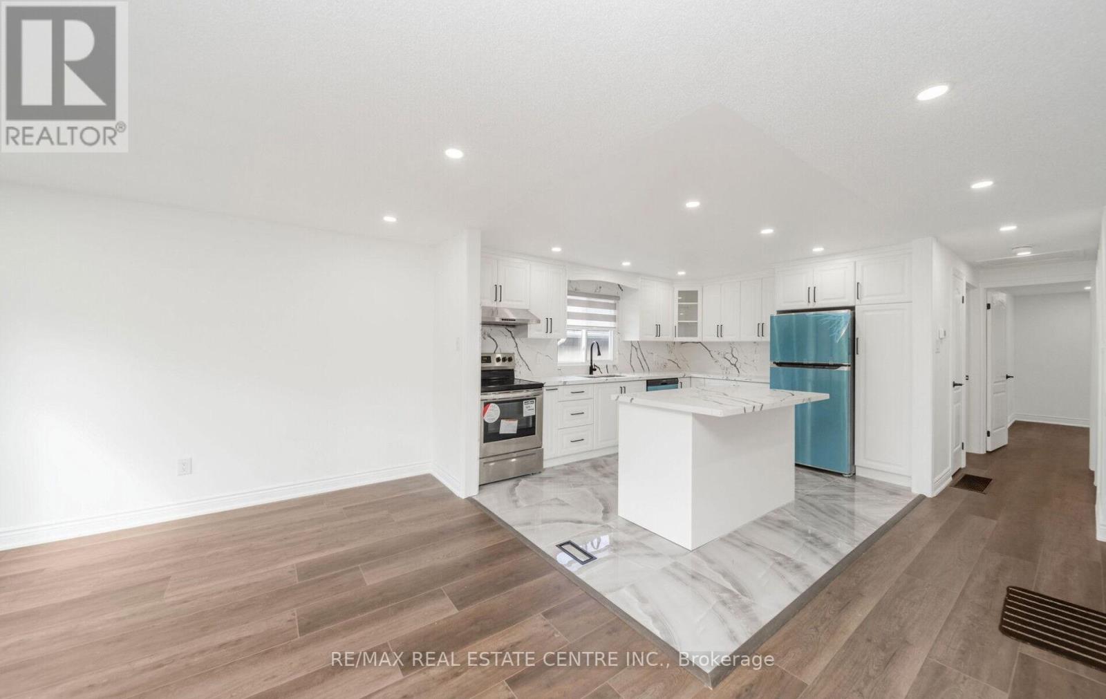 211 Dunsdon Street, Brantford, Ontario  N3R 7H7 - Photo 14 - X12332821