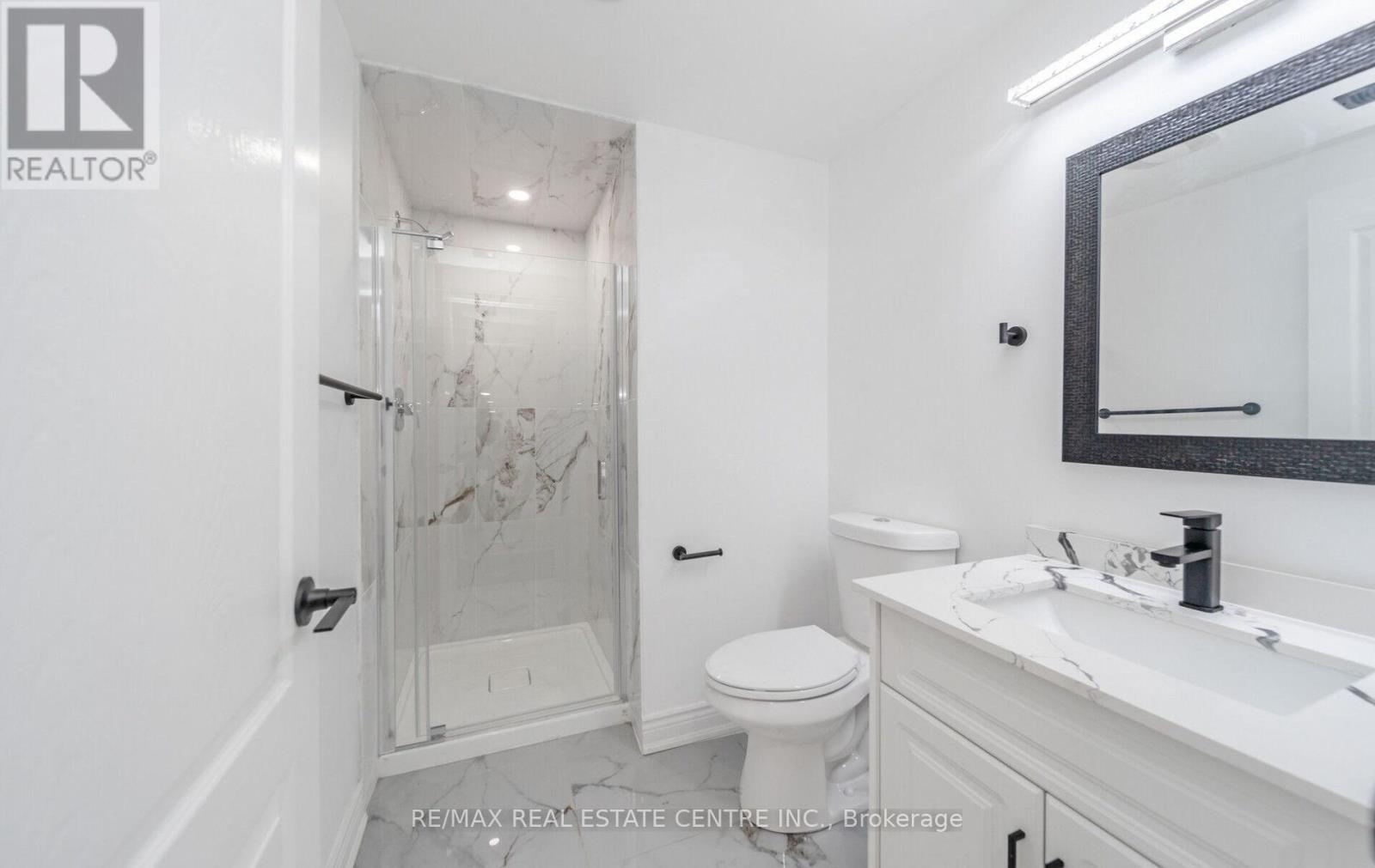 211 Dunsdon Street, Brantford, Ontario  N3R 7H7 - Photo 38 - X12332821