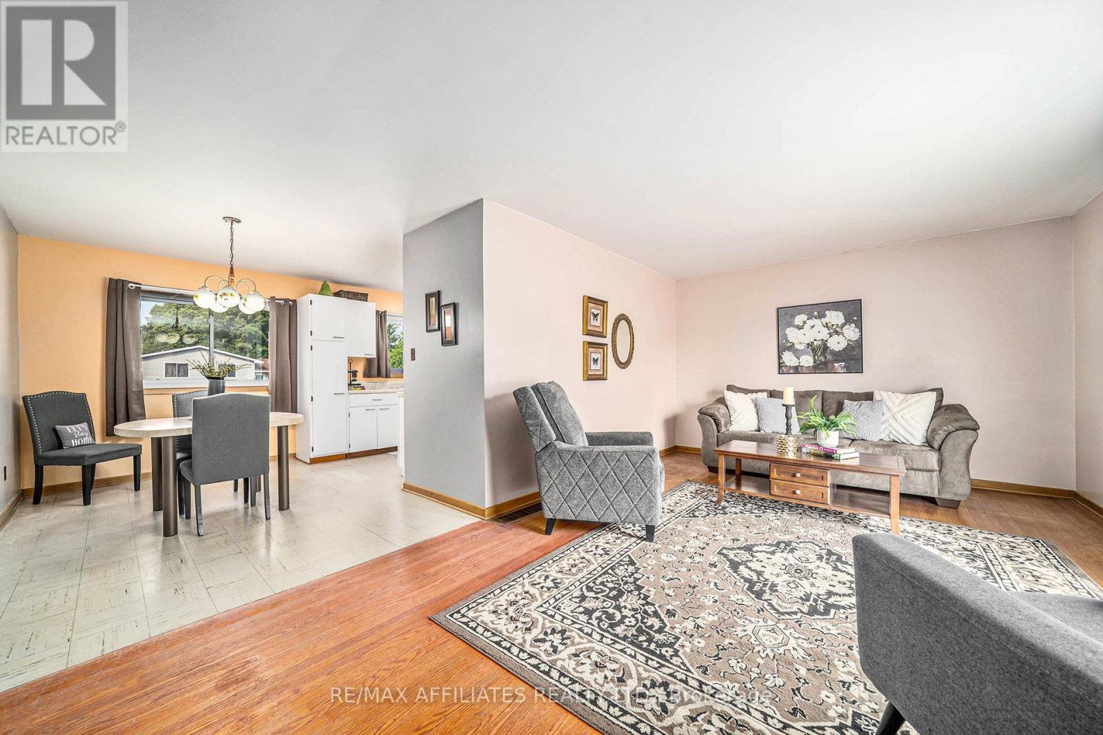 Property at 195 ISABELLA STREET image 5