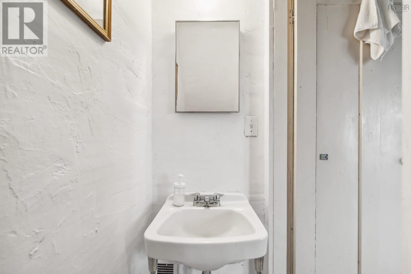 5096 Shore Road, North East Harbour, Nova Scotia  B0T 1W0 - Photo 28 - 202516943