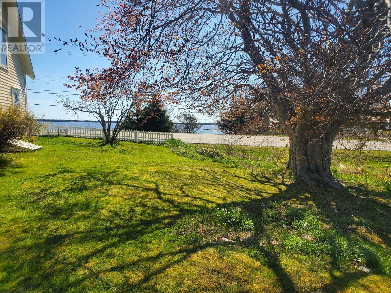 5096 Shore Road, North East Harbour, Nova Scotia  B0T 1W0 - Photo 2 - 202516943