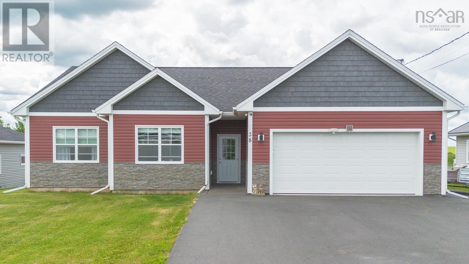 28 Ridge Avenue, Stewiacke, Nova Scotia  B0N 2J0 - Photo 1 - 202513221