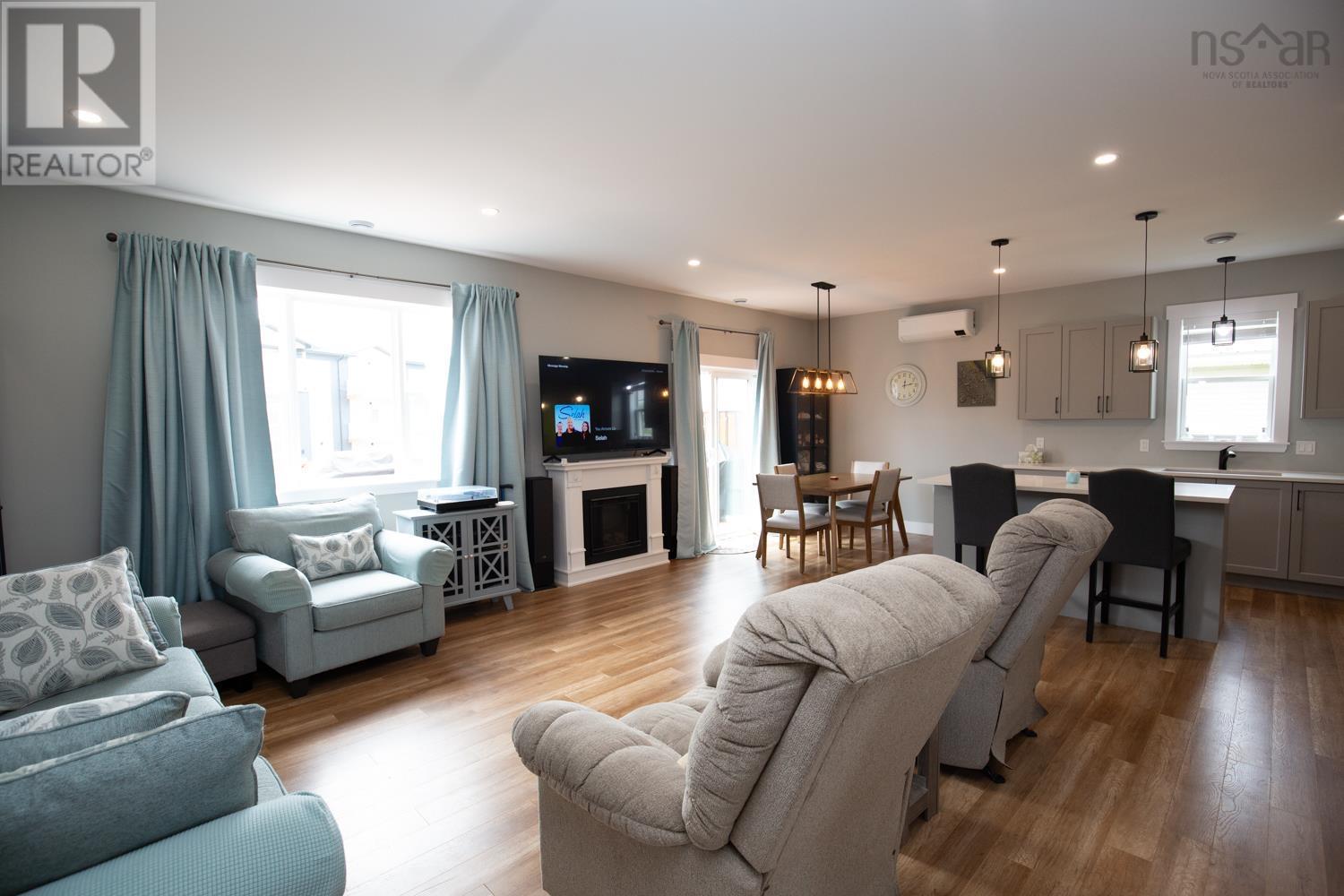 28 Ridge Avenue, Stewiacke, Nova Scotia  B0N 2J0 - Photo 14 - 202513221