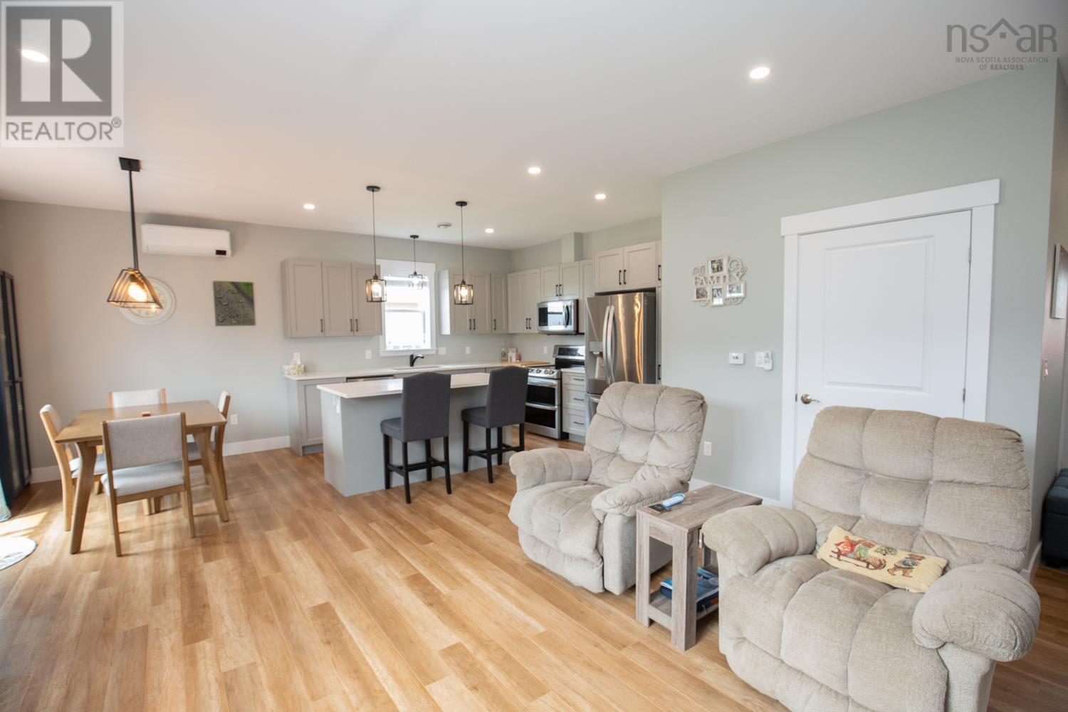 28 Ridge Avenue, Stewiacke, Nova Scotia  B0N 2J0 - Photo 13 - 202513221