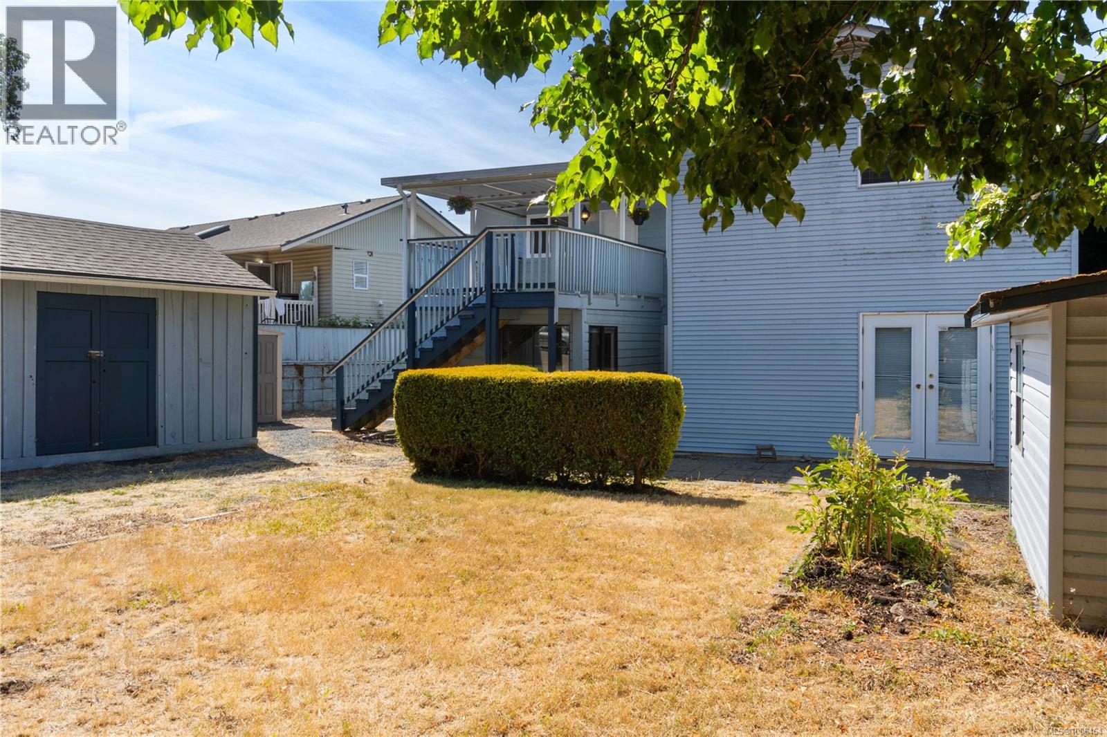 Property at 2132 Lark Cres image 5