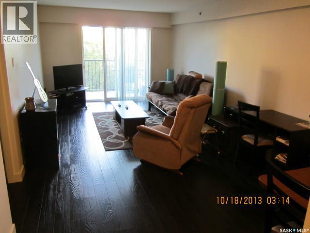 Property at 504 537 4th AVENUE N image 4