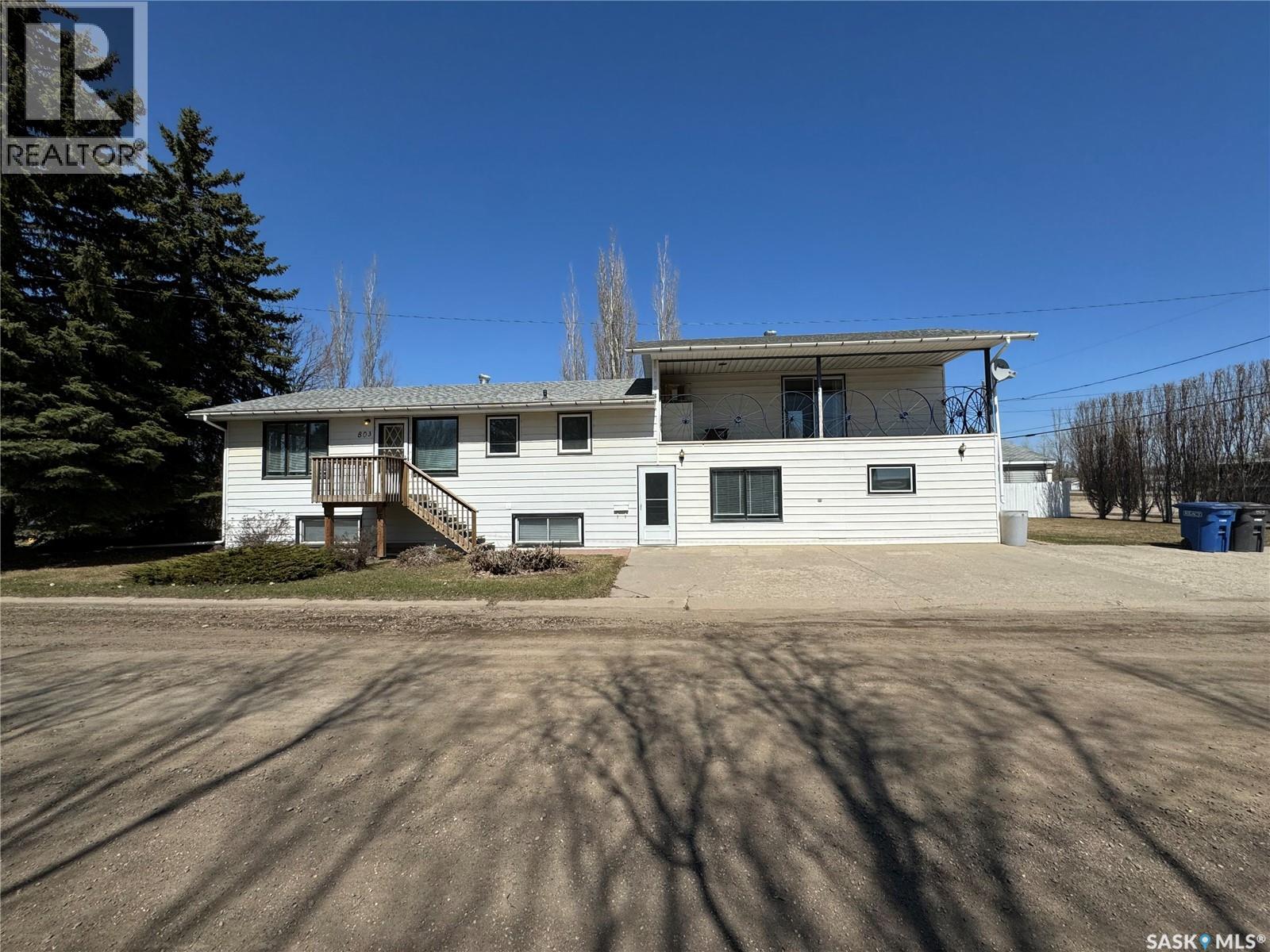 803 1st Street, Humboldt, Saskatchewan  S0K 2A0 - Photo 1 - SK014997