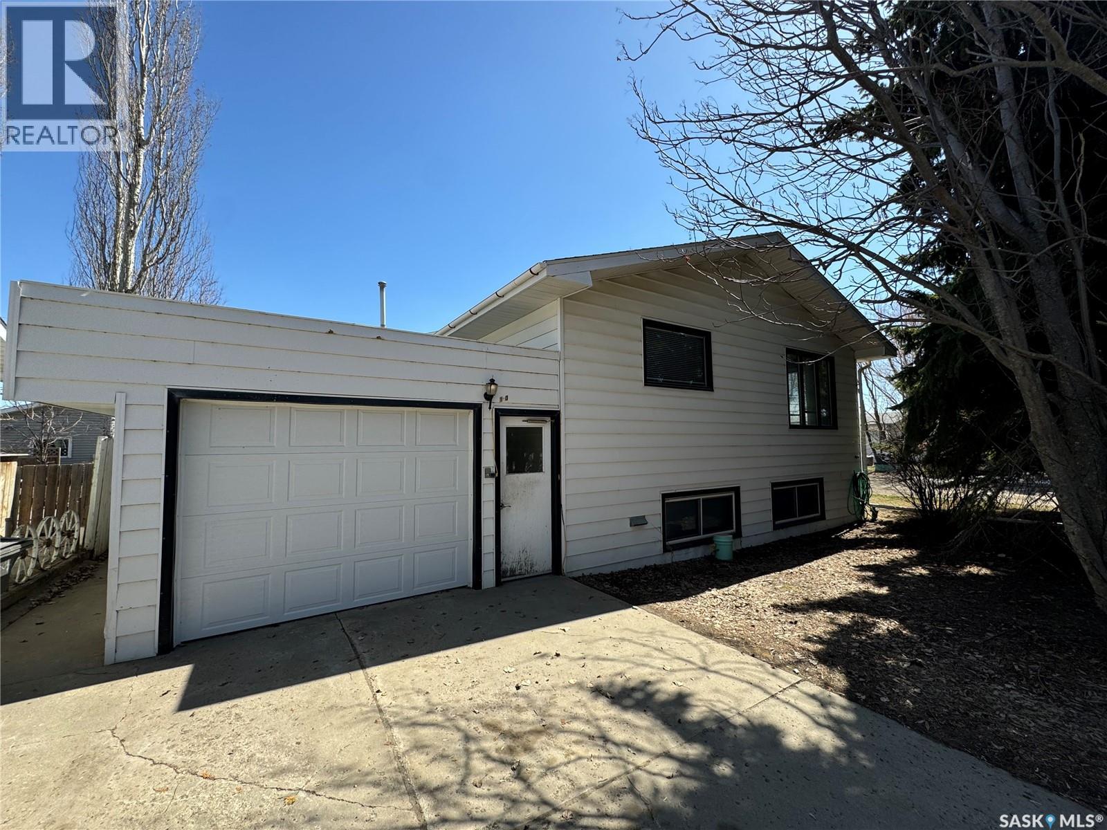 803 1st Street, Humboldt, Saskatchewan  S0K 2A0 - Photo 4 - SK014997