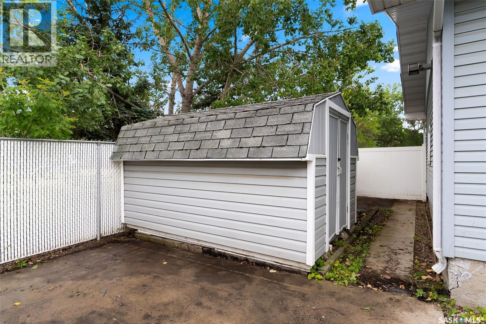 1003 Broad Street N, Regina, Saskatchewan  S4R 6V2 - Photo 32 - SK014925