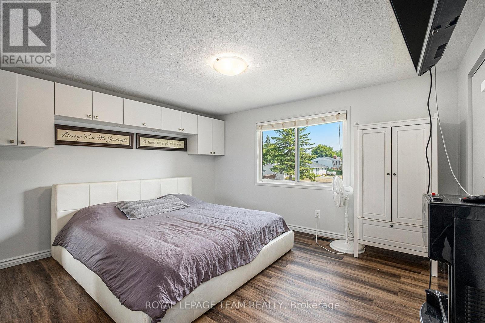 32 Butterwick Street, Ottawa, Ontario  K0A 3P0 - Photo 14 - X12332982