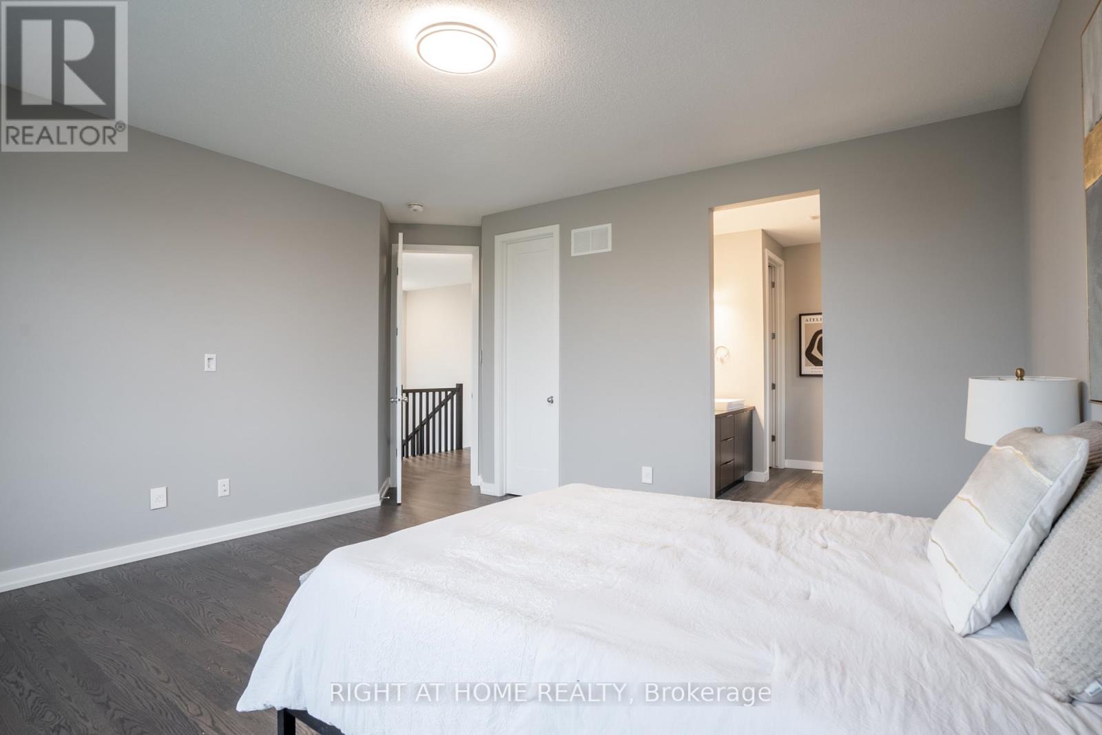 345 Andalusian Crescent, Ottawa, Ontario  K2V 0C3 - Photo 18 - X12333037