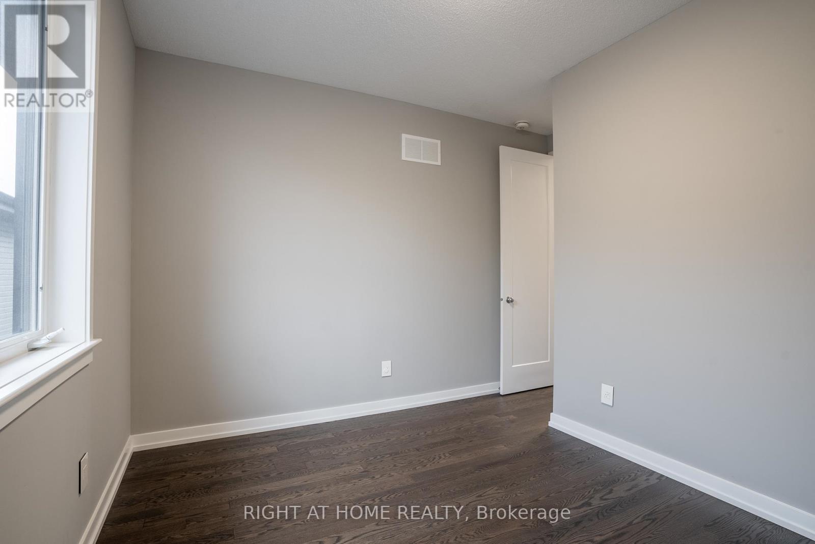 345 Andalusian Crescent, Ottawa, Ontario  K2V 0C3 - Photo 29 - X12333037