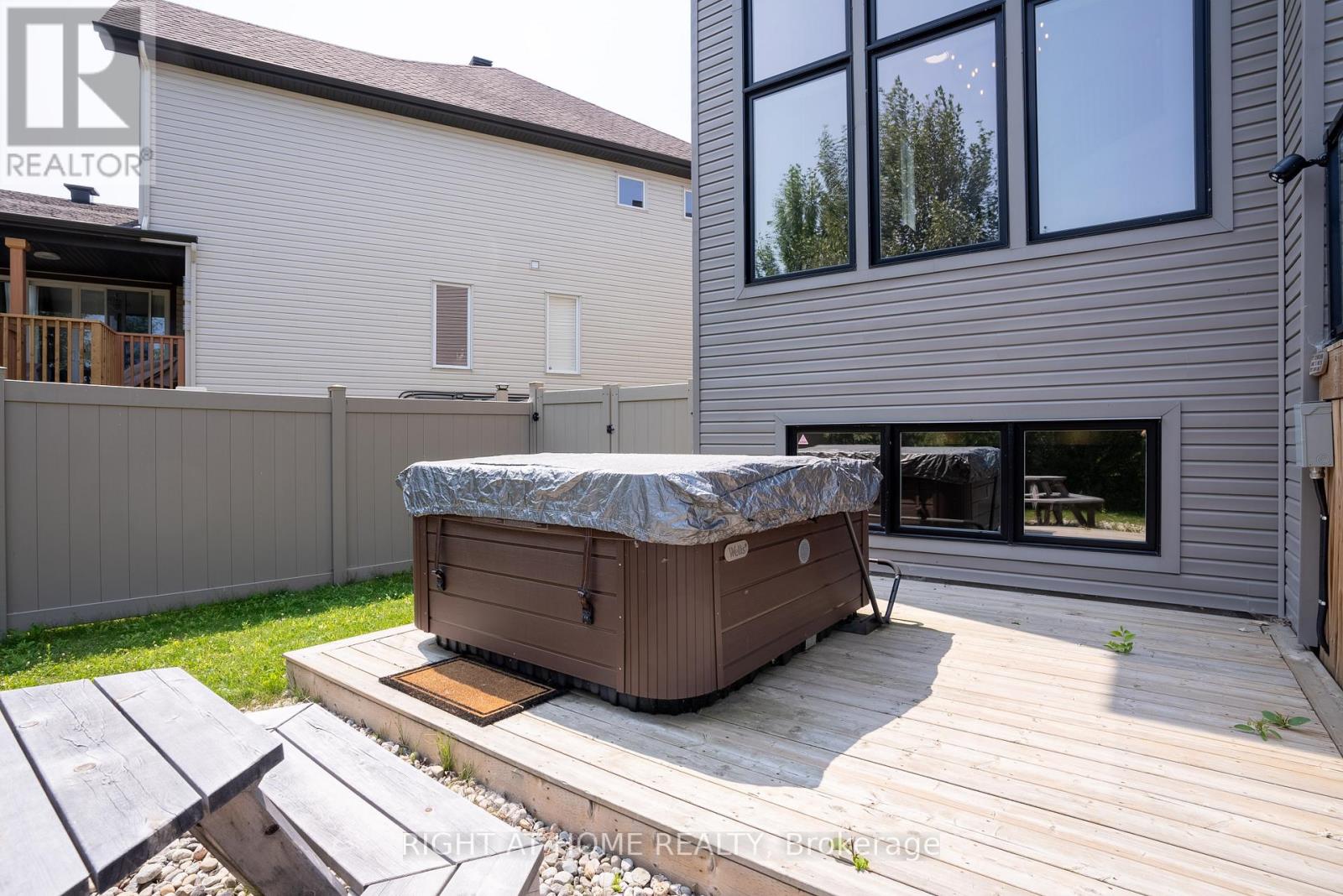 345 Andalusian Crescent, Ottawa, Ontario  K2V 0C3 - Photo 42 - X12333037