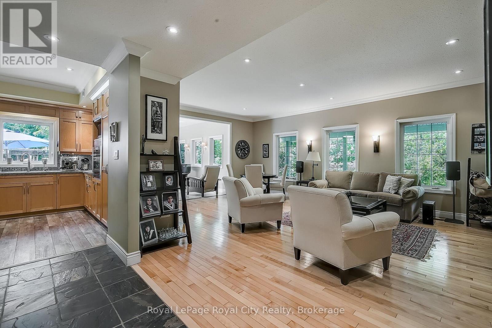 12 Kilkenny Place, Guelph, Ontario  N1L 1H1 - Photo 15 - X12332502
