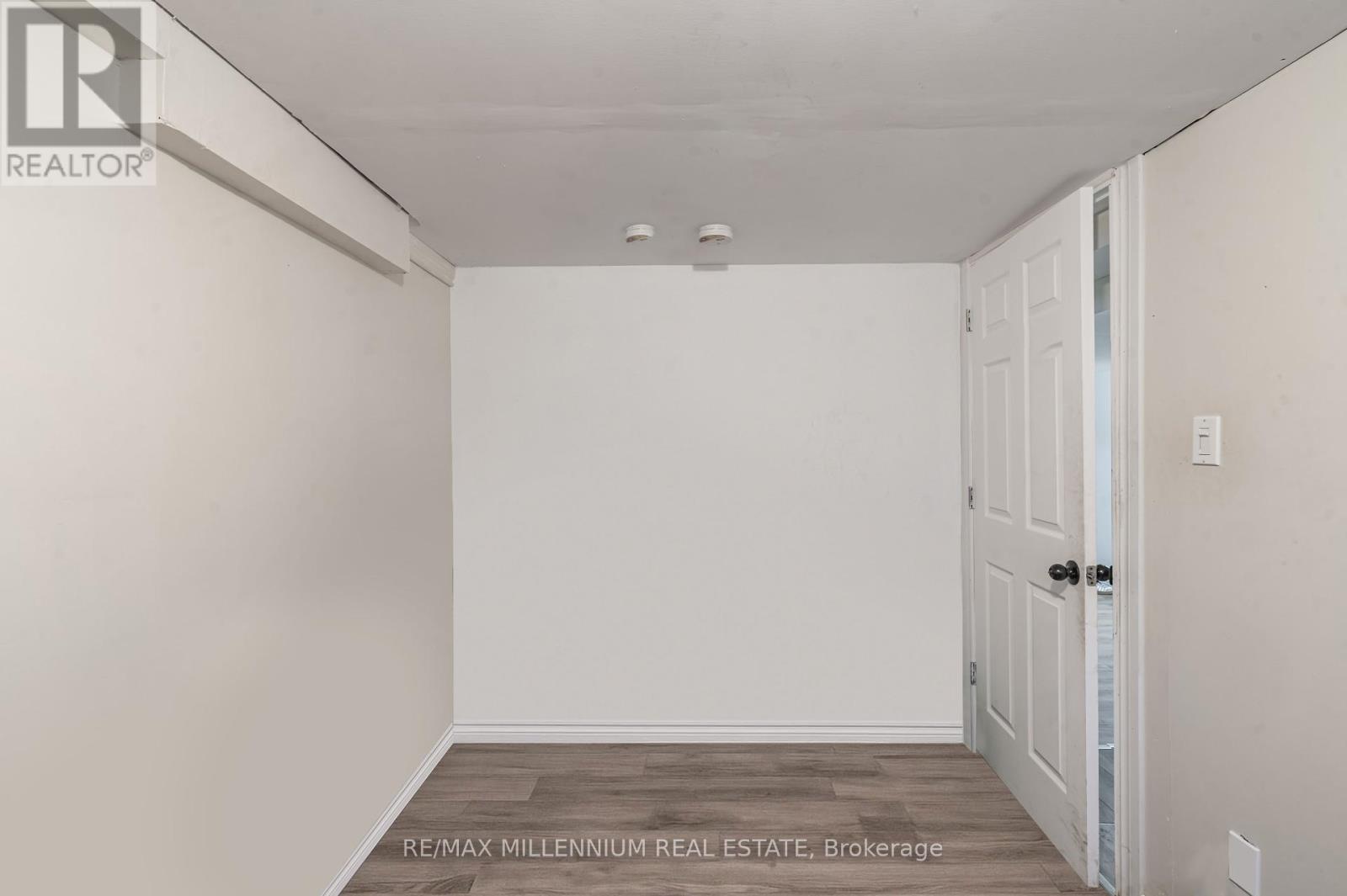 348 Winnipeg Boulevard, London East, Ontario  N5W 4V2 - Photo 20 - X12315990