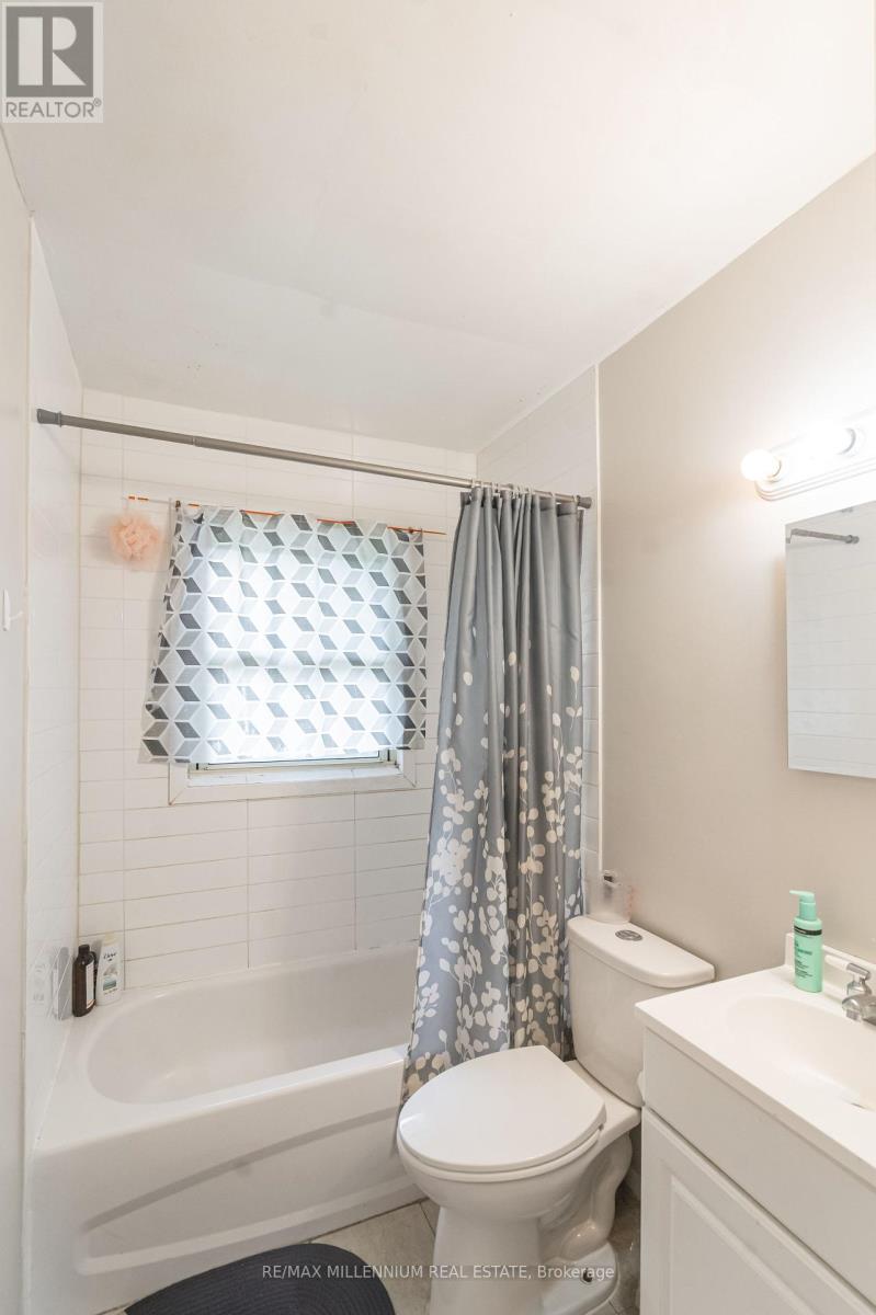 348 Winnipeg Boulevard, London East, Ontario  N5W 4V2 - Photo 14 - X12315990
