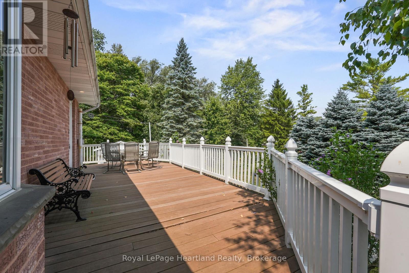 23 Mill Street E, Minto, Ontario  N0G 1M0 - Photo 30 - X12333017