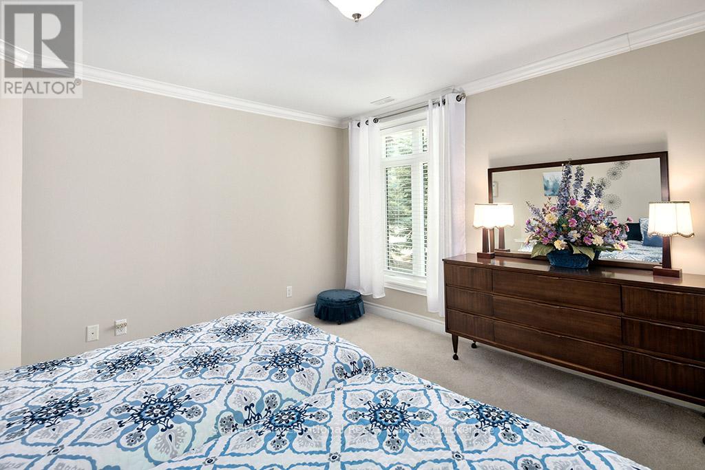 101 - 27 Beaver Street S, Blue Mountains, Ontario  N0H 2P0 - Photo 25 - X12333059