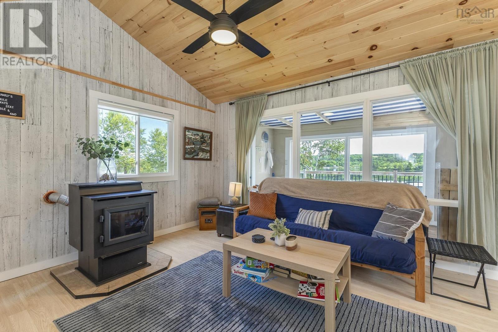 18 Fenwick Rd, Eden Lake, Nova Scotia  B2H 5C7 - Photo 21 - 202517553