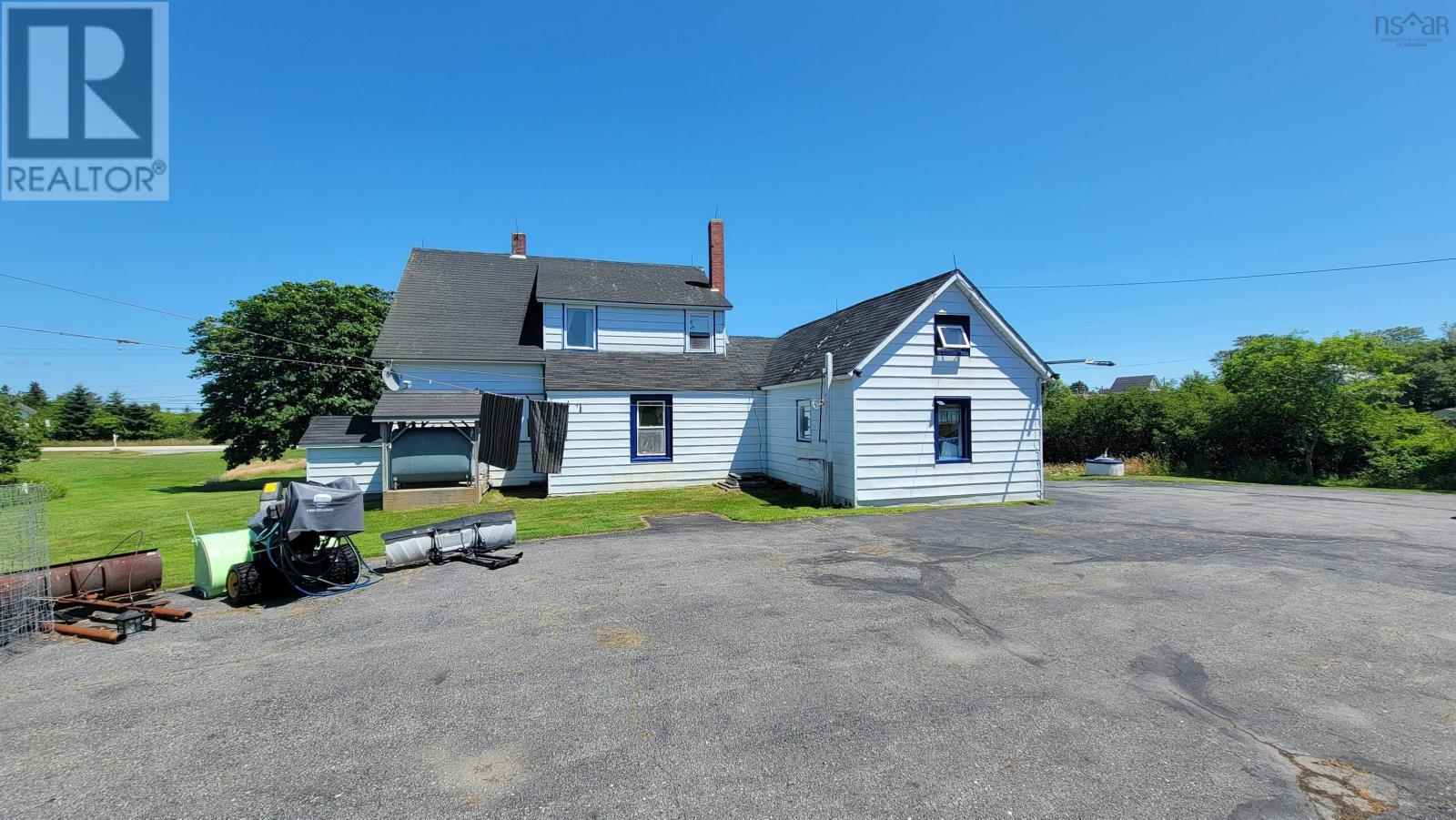 486 335 Highway, West Pubnico, Nova Scotia  B0W 3S0 - Photo 14 - 202517627