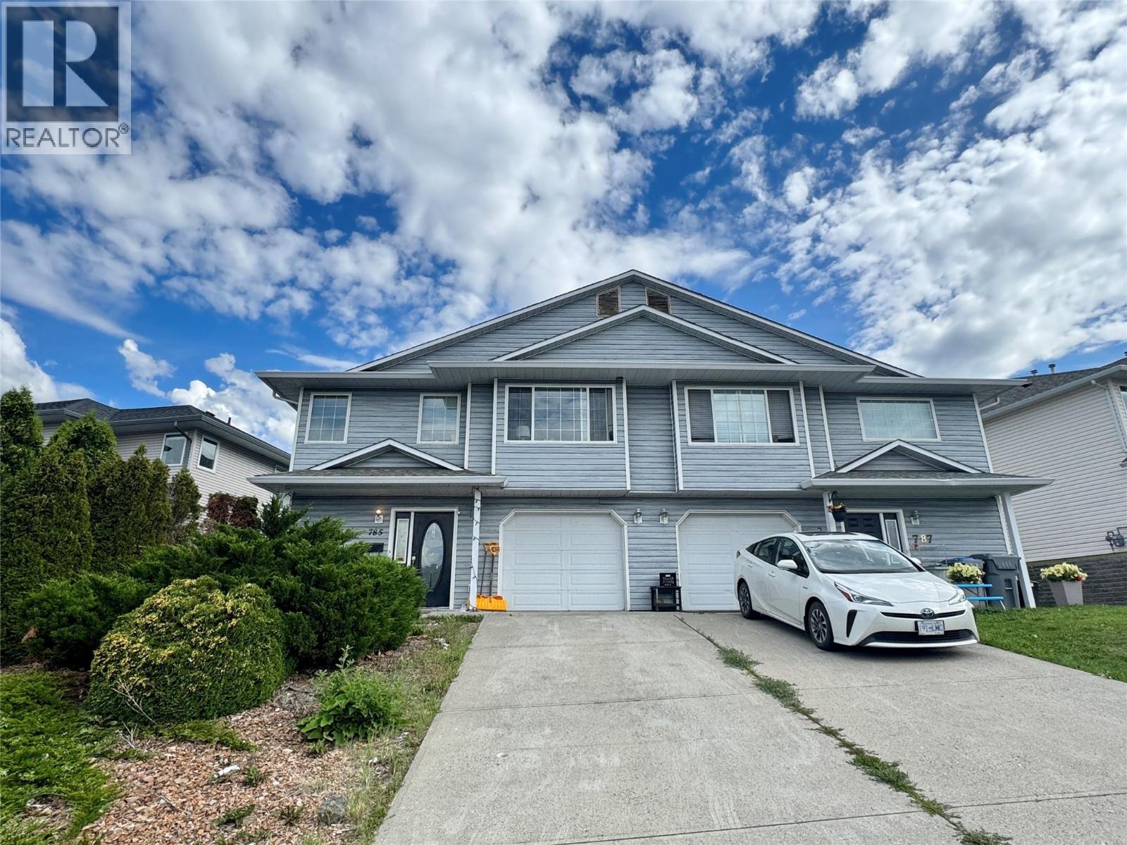 Aberdeen Duplex for sale:  4 bedroom 2,110 sq.ft. (Listed 2025-09-07)