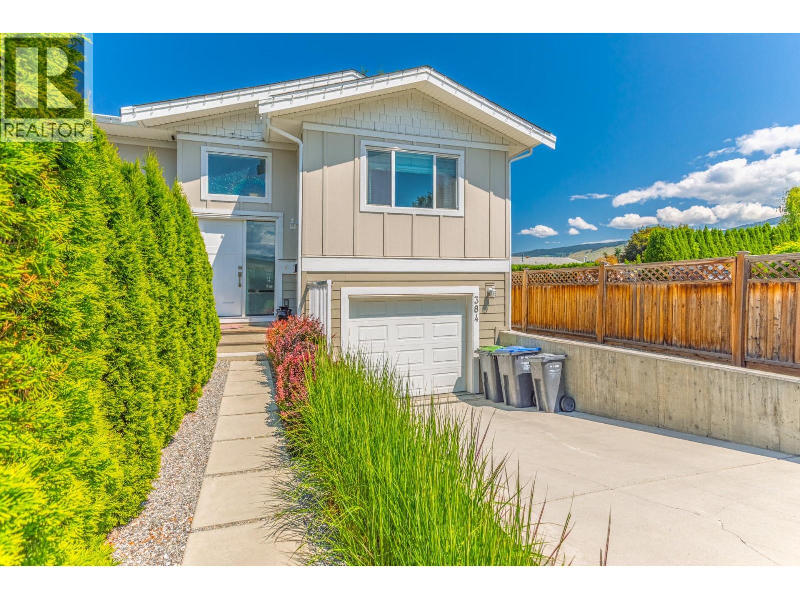 384 Hardie Road, Kelowna, British Columbia