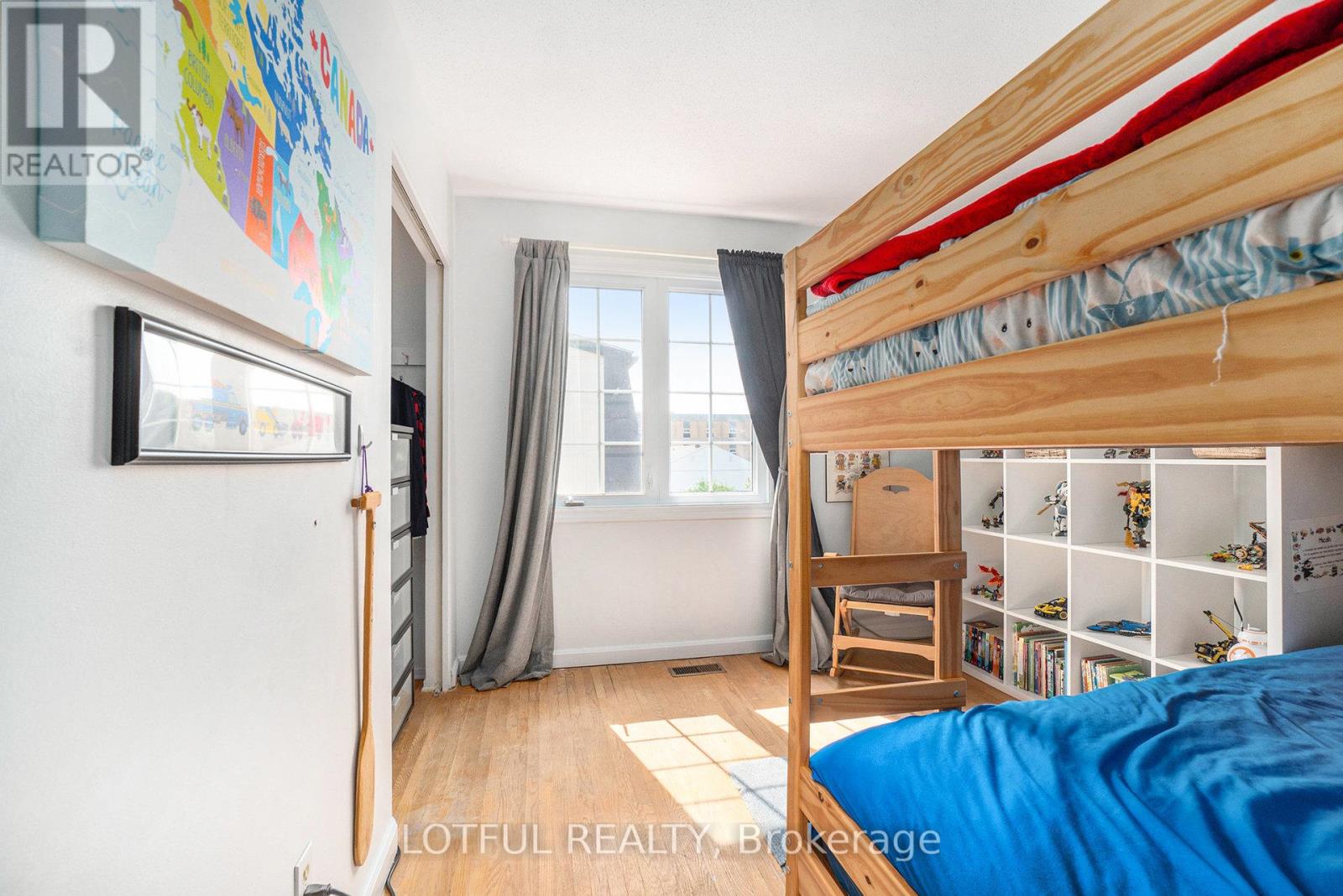 427 Kintyre Private, Ottawa, Ontario  K2C 3M9 - Photo 14 - X12333159