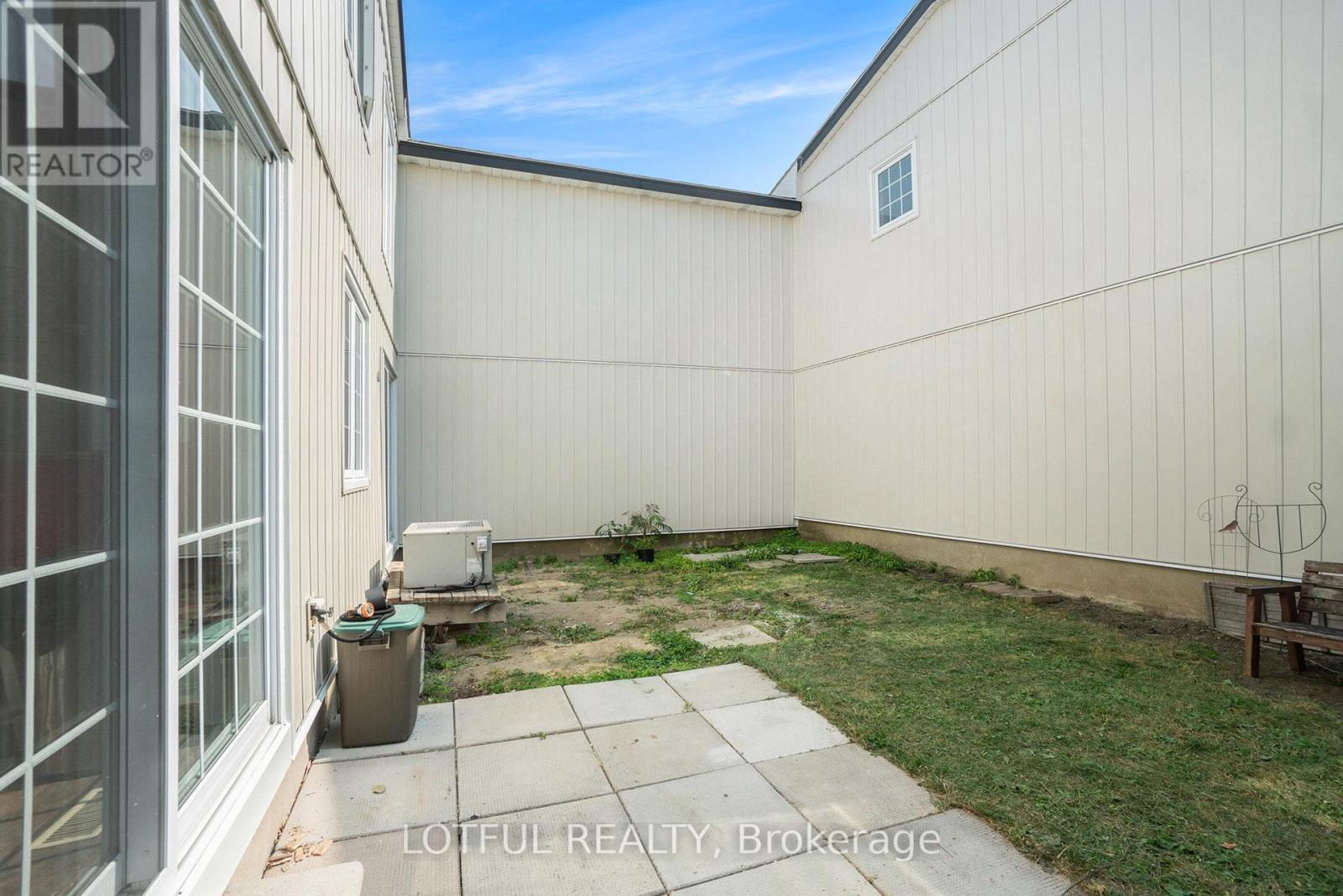 427 Kintyre Private, Ottawa, Ontario  K2C 3M9 - Photo 19 - X12333159