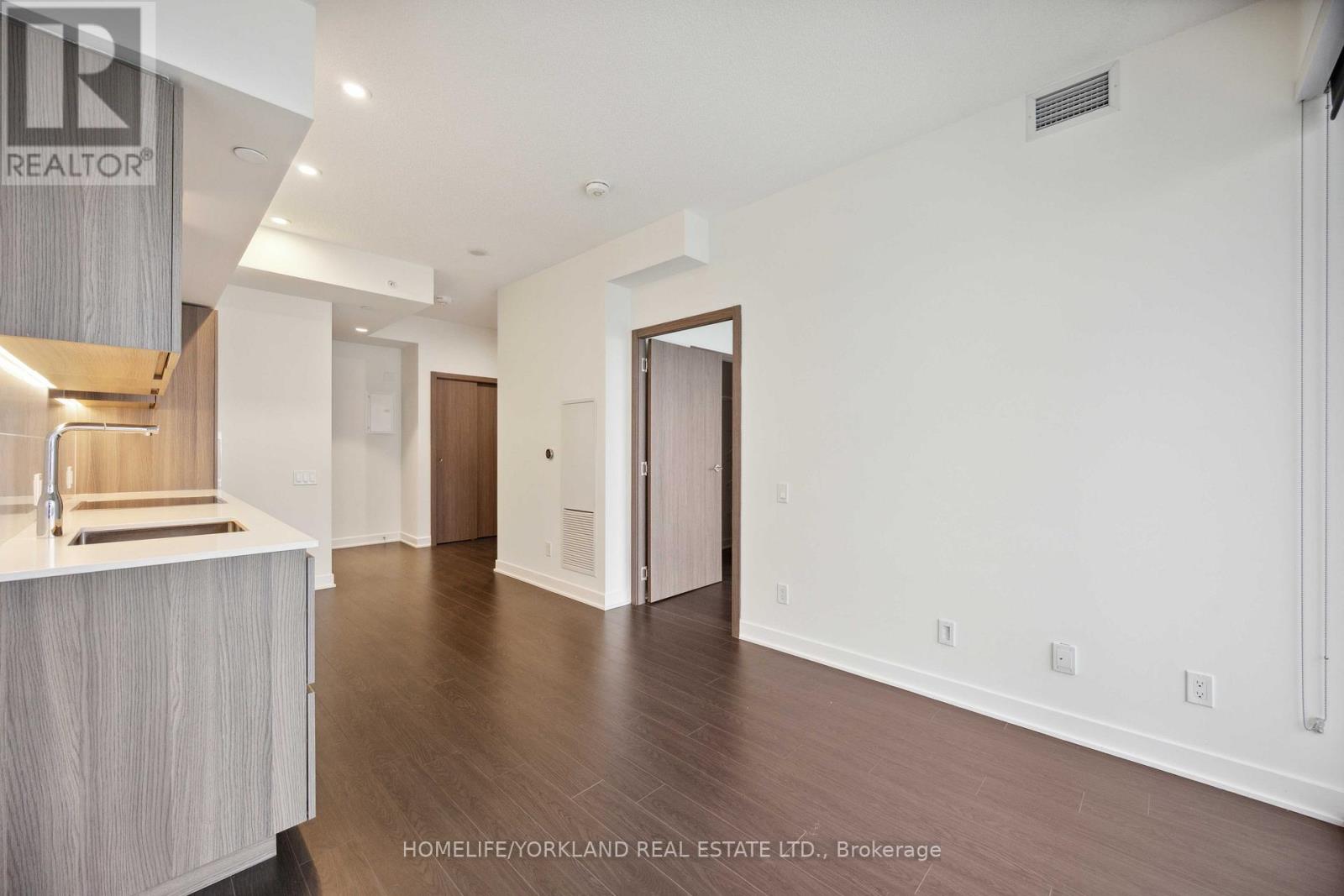 4205 - 17 Bathurst Street, Toronto, Ontario  M5V 0N1 - Photo 12 - C12333047