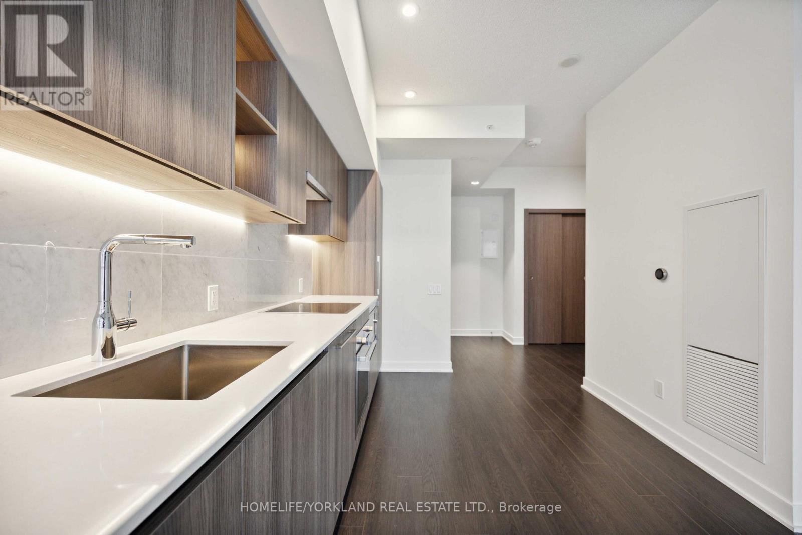 4205 - 17 Bathurst Street, Toronto, Ontario  M5V 0N1 - Photo 15 - C12333047