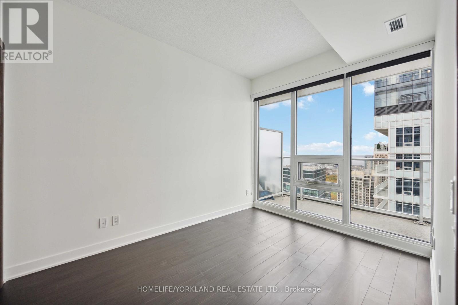 4205 - 17 Bathurst Street, Toronto, Ontario  M5V 0N1 - Photo 19 - C12333047