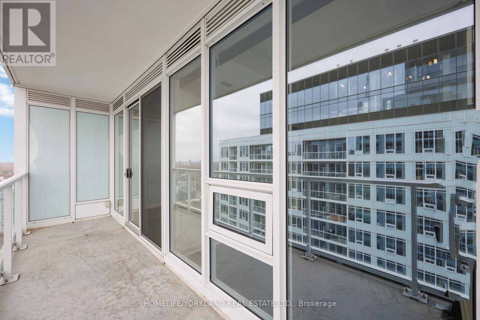 4205 - 17 Bathurst Street, Toronto, Ontario  M5V 0N1 - Photo 30 - C12333047