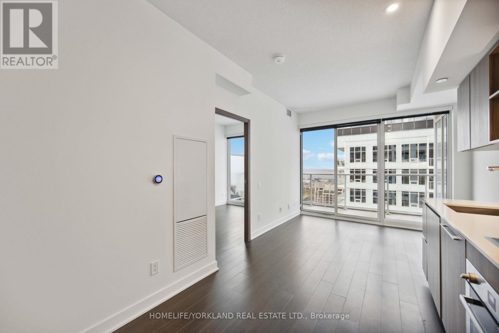 4205 - 17 Bathurst Street, Toronto, Ontario  M5V 0N1 - Photo 4 - C12333047