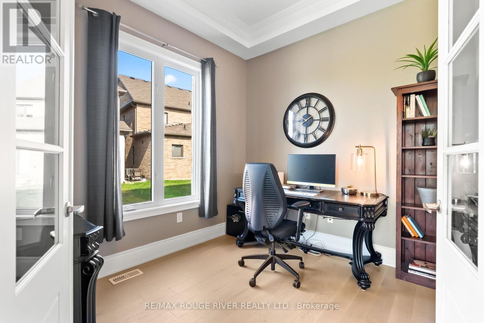 Property at 1 LANCEWOOD DRIVE image 4