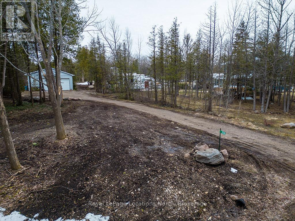 236 Lakeshore Road S, Meaford, Ontario  N4L 0A6 - Photo 3 - X12333156