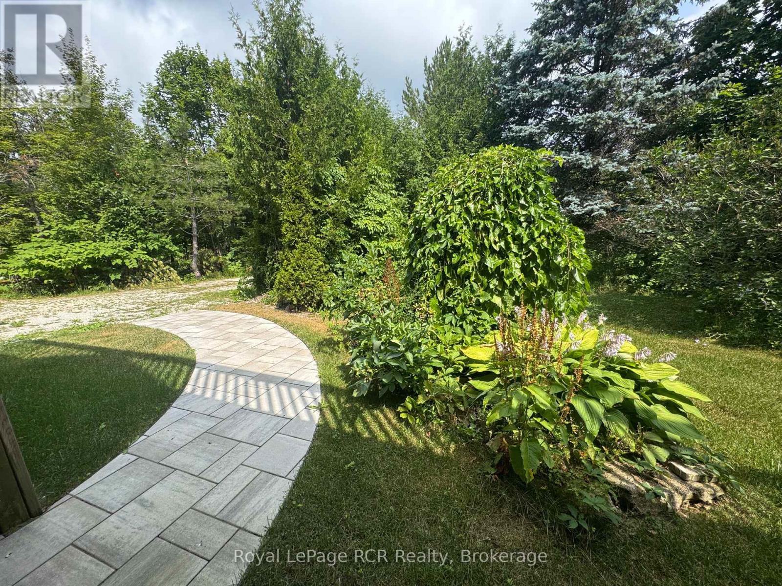 158 Osprey Heights, Grey Highlands, Ontario  N0C 1M0 - Photo 21 - X12333186