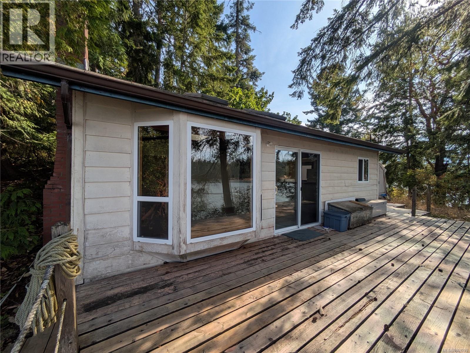 Property at 54 Pirates Lane image 4