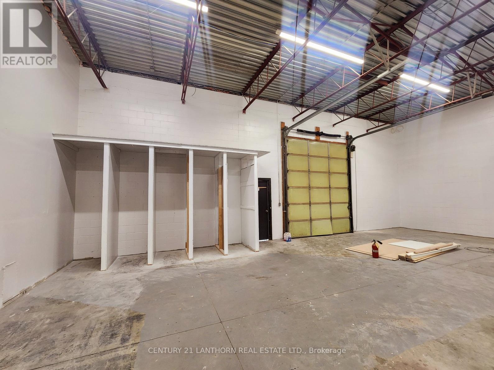 4 - 40 Gotha Street, Quinte West, Ontario K8V 6E1 - Photo 4 - X12333133