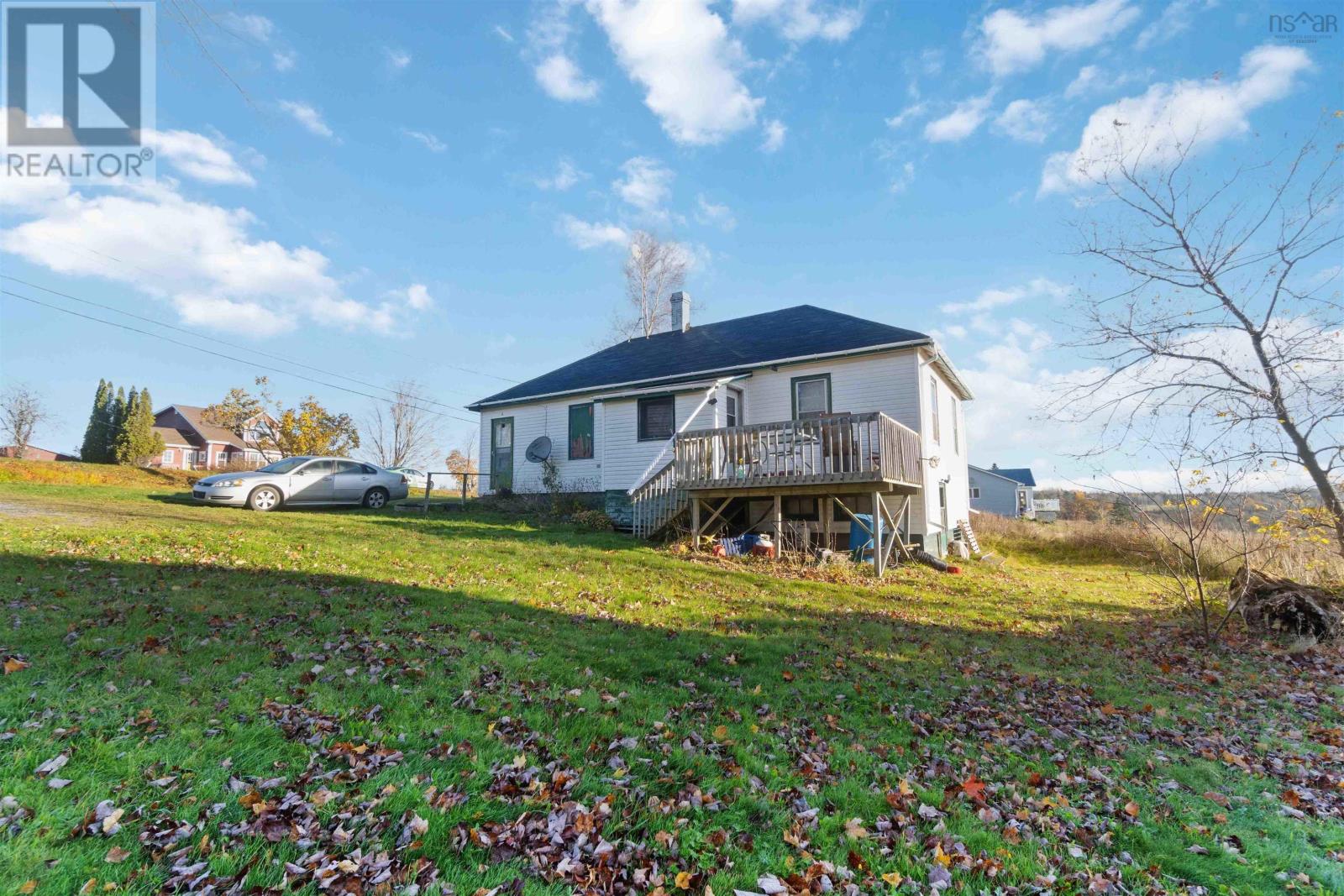 4336 Highway 236, Kennetcook, Nova Scotia  B0N 1T0 - Photo 3 - 202510685