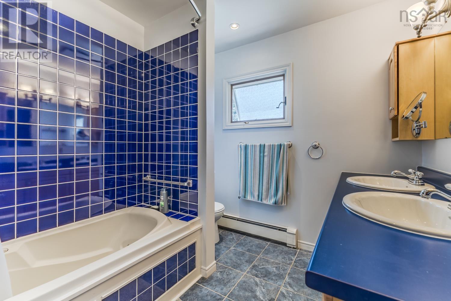 150 Lyman Street, Truro, Nova Scotia  B2N 4S4 - Photo 32 - 202516375