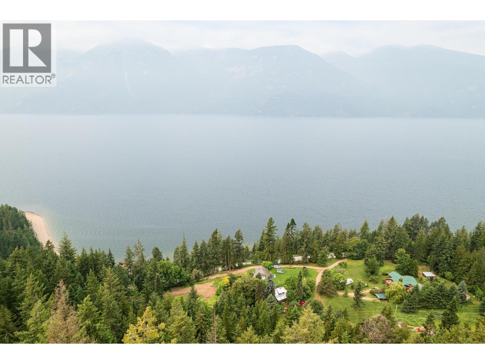 13828 3a Highway, Gray Creek, British Columbia  V0B 1S0 - Photo 14 - 10334428
