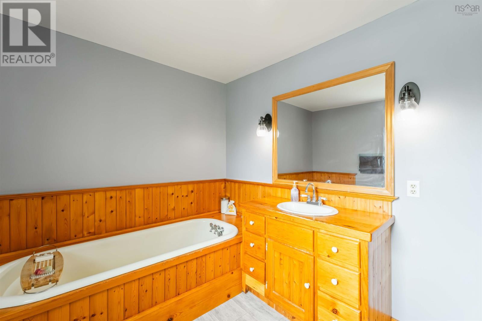 251 Main Street, Berwick, Nova Scotia  B0P 1E0 - Photo 39 - 202510441