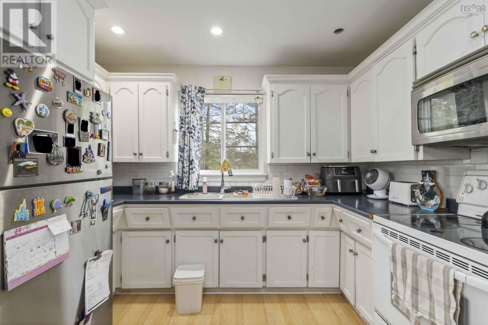 31 Beechwood Drive, Truro, Nova Scotia  B2N 1R3 - Photo 3 - 202512164