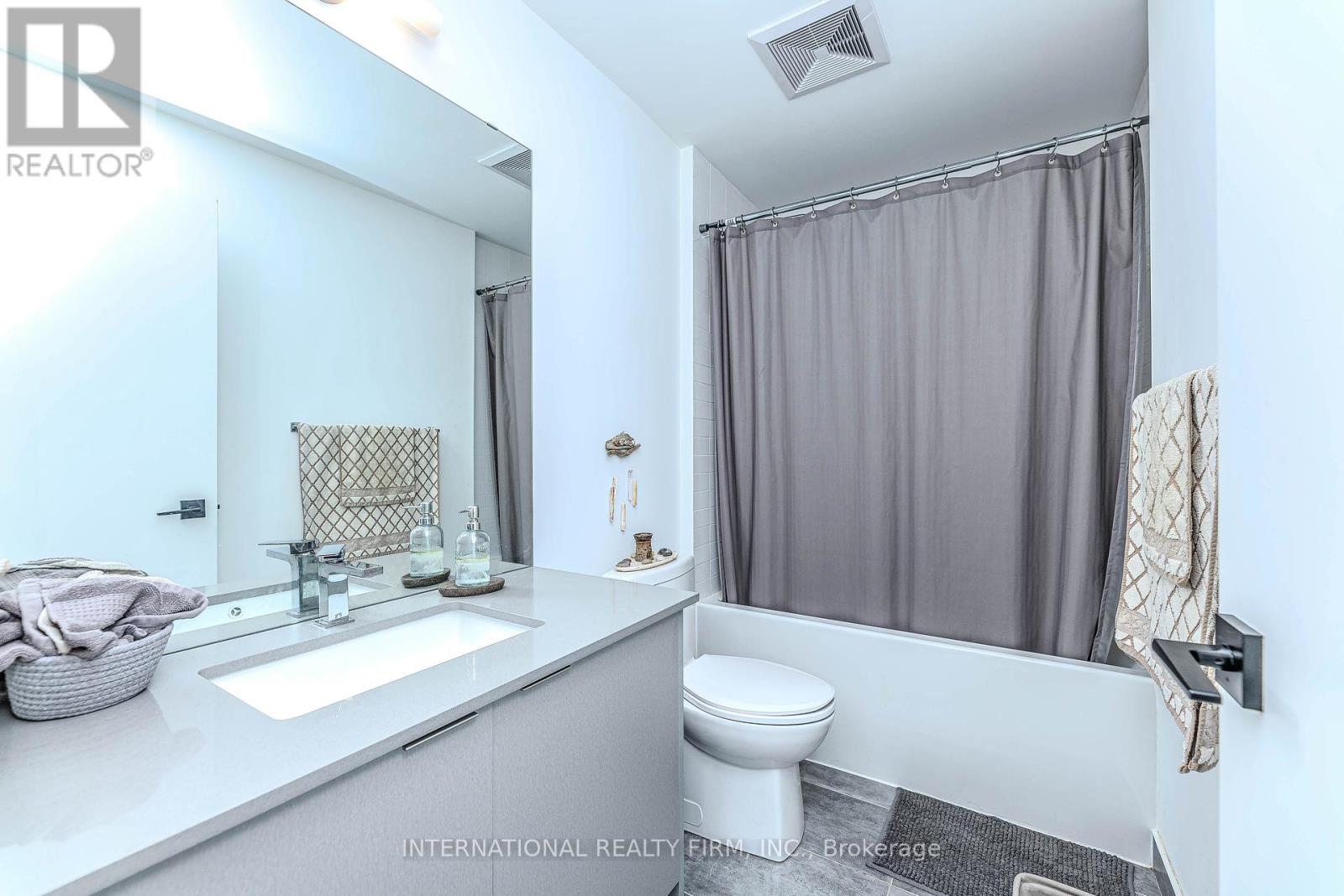 1307 - 2481 Taunton Road, Oakville, Ontario  L6H 3R7 - Photo 13 - W12333006
